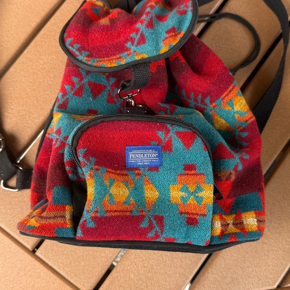Pendleton Wool Aztec Backpack - Picture 2 of 7
